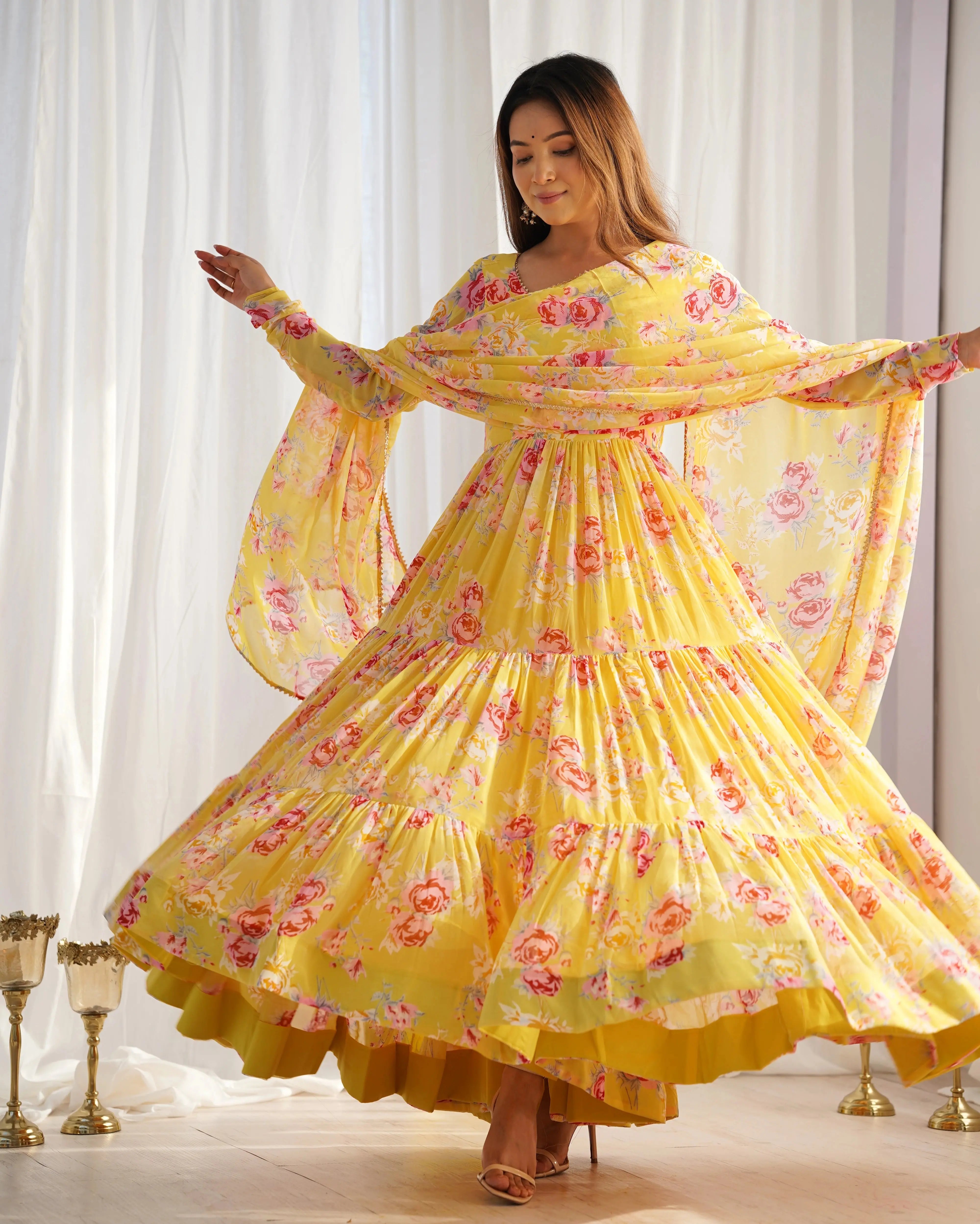 Floral yellow fox georgette suit set – Kalyanja.